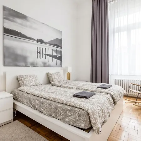 Appartamento Elegant In Super Location *