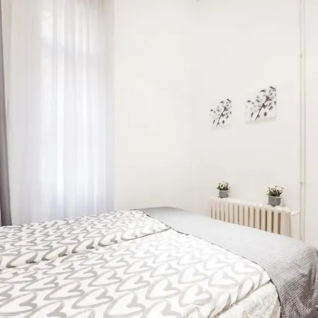 Appartamento Elegant In Super Location