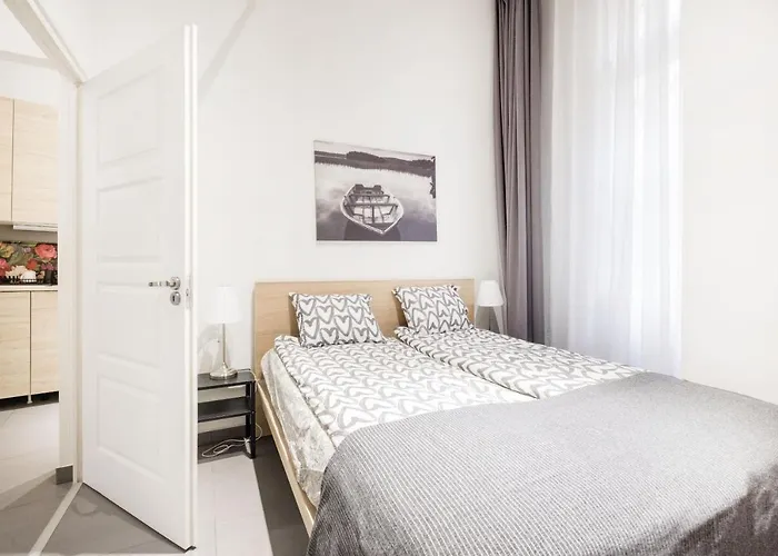 Elegant In Super Location Apartamento Budapest