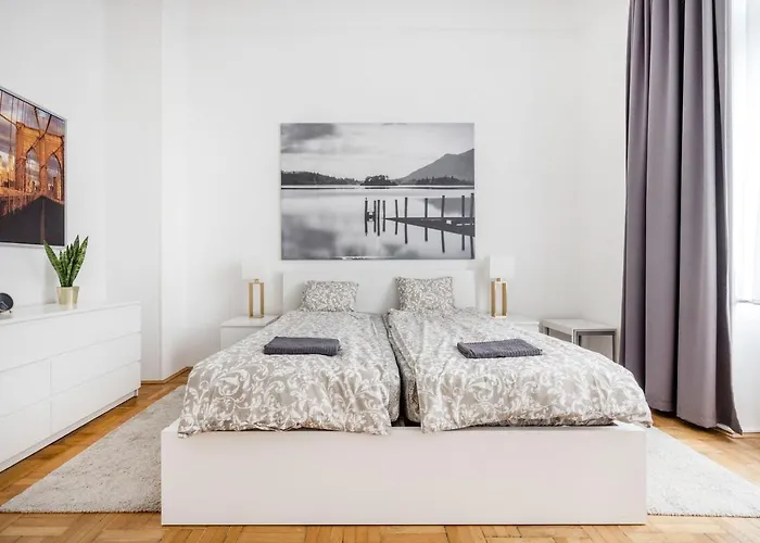 Elegant In Super Location *