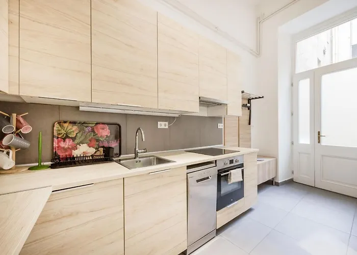 Elegant In Super Location