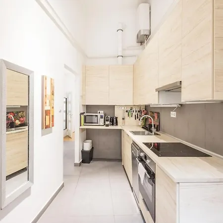 Elegant In Super Location * 부다페스트