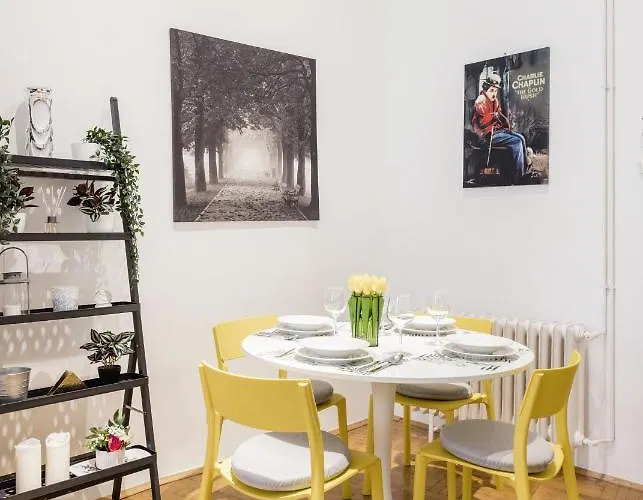 Elegant In Super Location Apartamento